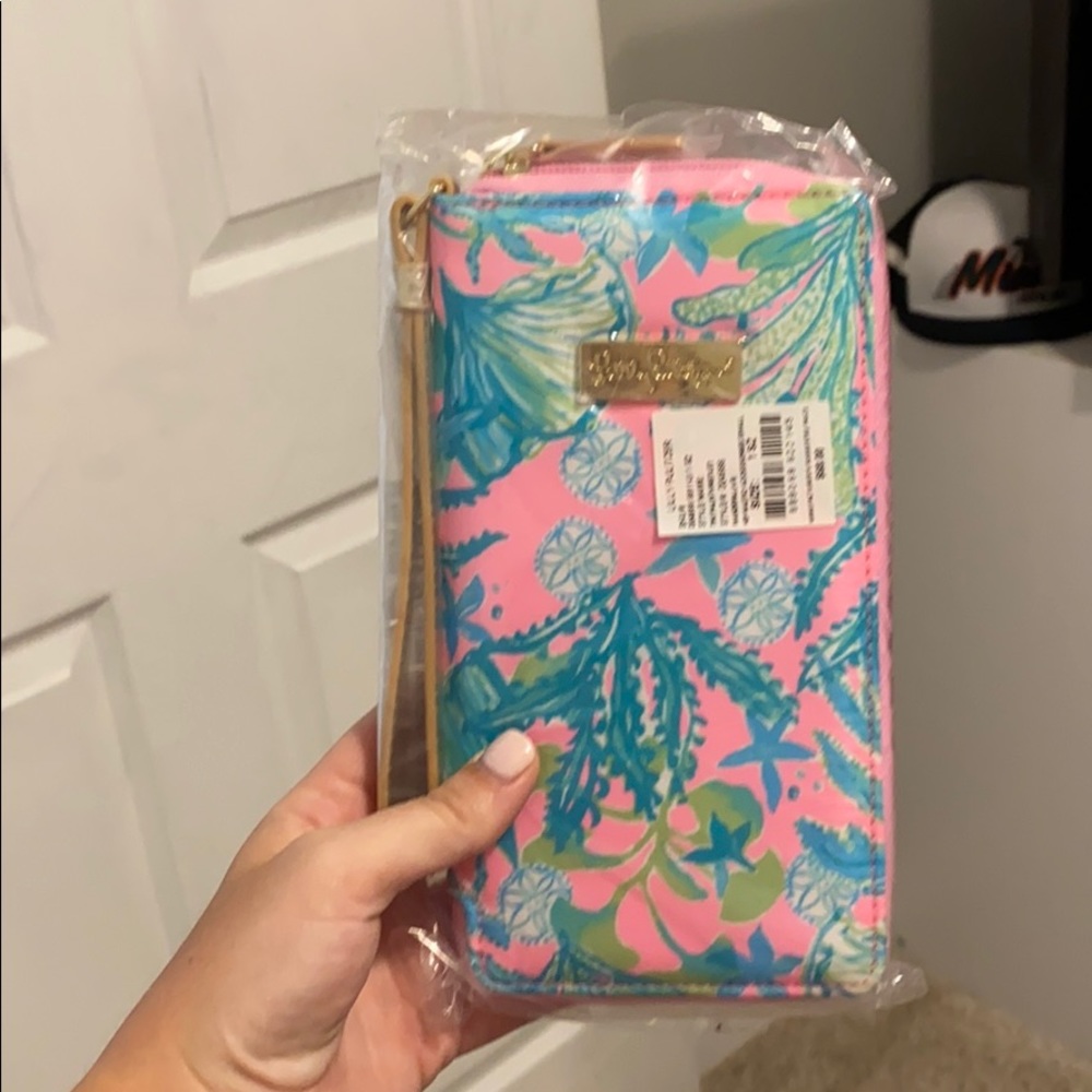 Wristlet